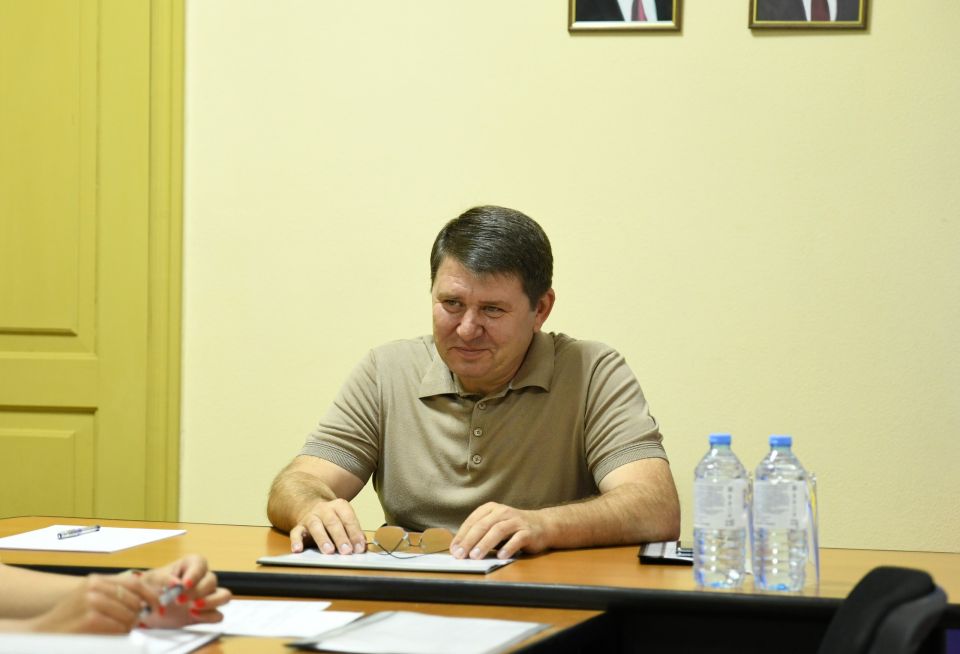 Владислав Ключаров: Сегодня пообщался с макеевчанами, которые пришли ко мне на приём