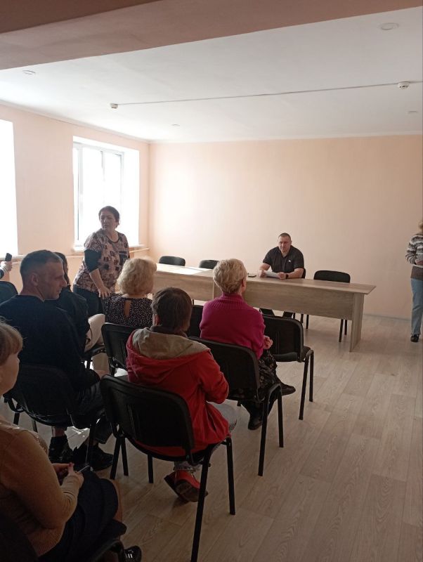 Сегодня состоялась встреча с жителями микрорайона Северный