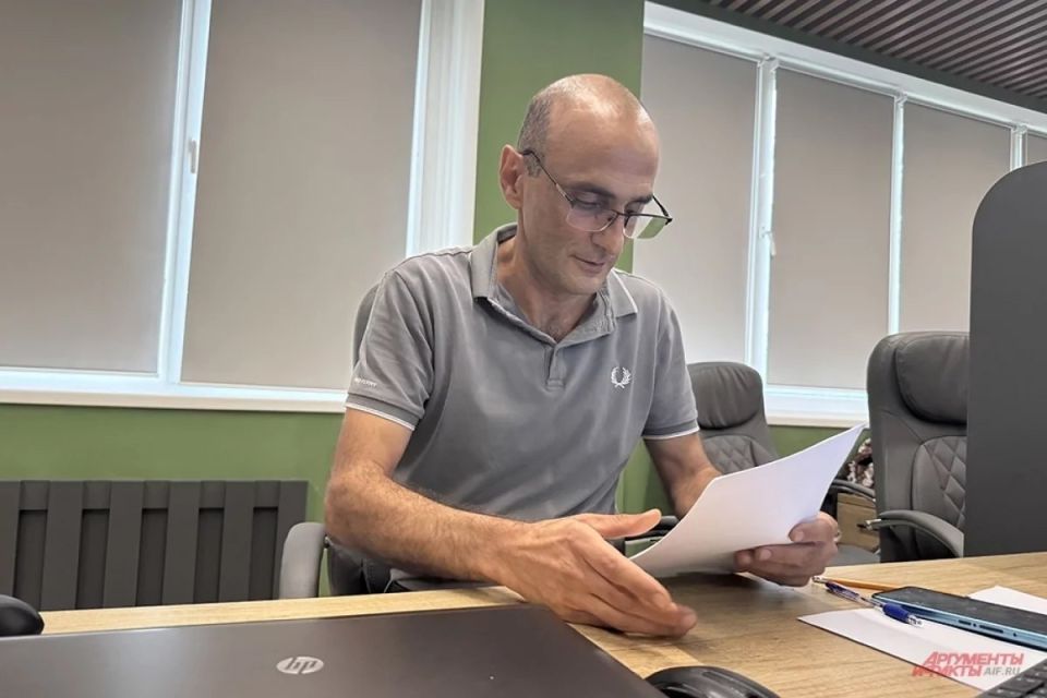 Яков Оганесян — ветеран боевых действий, подопечный филиала фонда «Защитники Отечества», инспектор Военно-социального центра Министерства обороны РФ