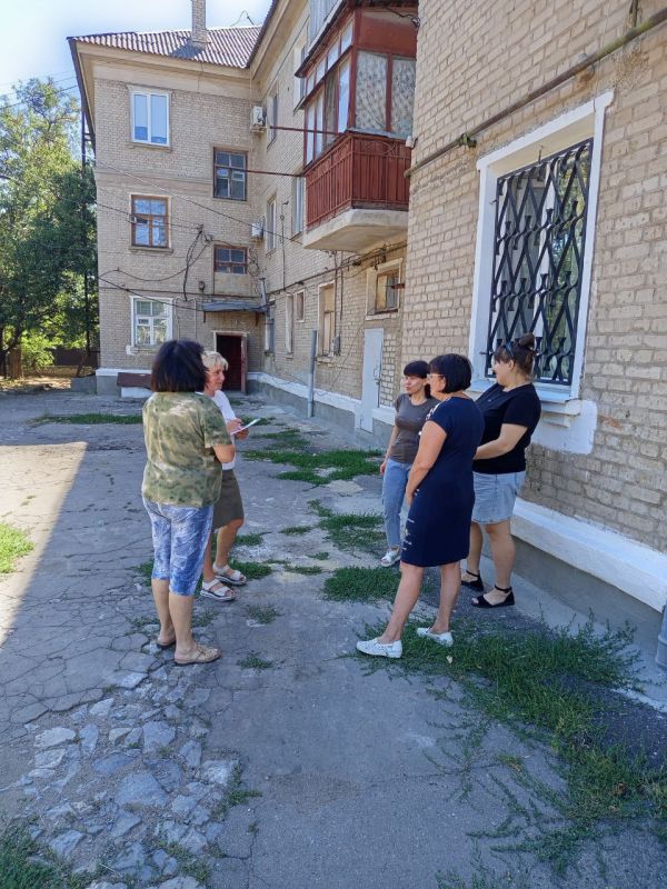 27 августа лидер общественного мнения Виктория Жидкова провела встречу с жителями улицы Ленина, города Комсомольское