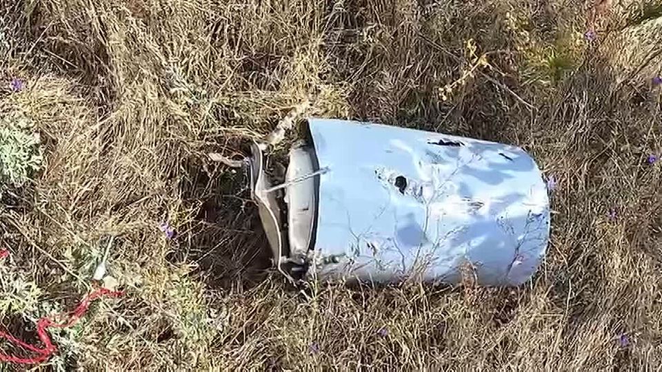 За прошедшие сутки система РЭБ «Купол Донбасса», управляемая военнослужащими регионального управления ФСБ, сорвала массированную атаку вражеских беспилотников, которые пытались атаковать мирные города республики - Макеевку и...