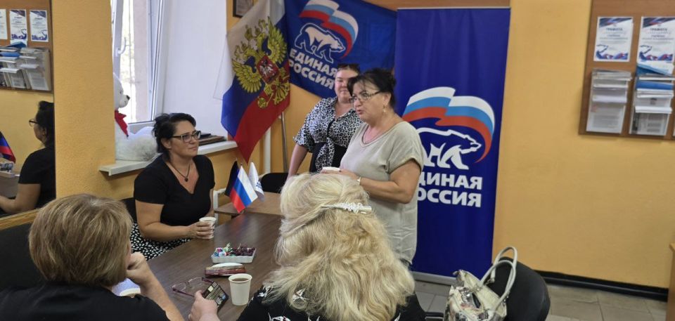 В рамках партийного проекта «Старшее поколение» провели замечательное культурное мероприятие, которое объединило наших уважаемых участников в уютной и тёплой обстановке