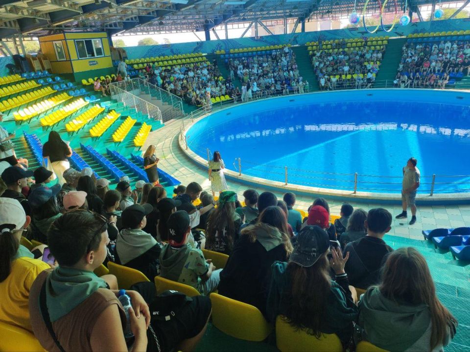 ������� �������: � ������ ��������� ������ ��������������� �������� ���������� �������, 400 ����� �� ����������� � �������� �������� � ���������� �������