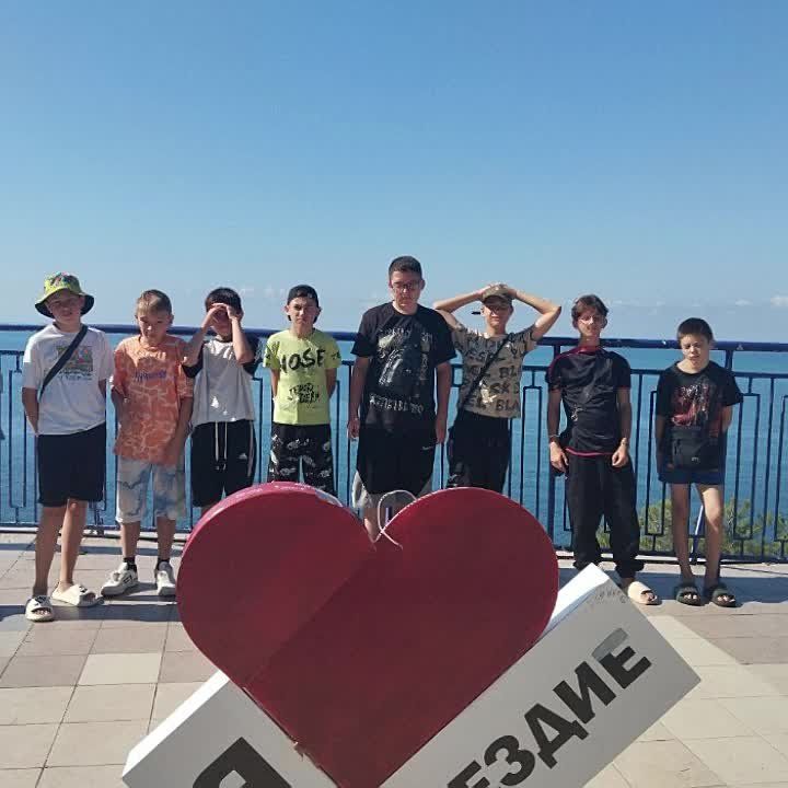 Александр Качанов: Более 120 юных докучаевцев отдыхают у моря благодаря Якутии