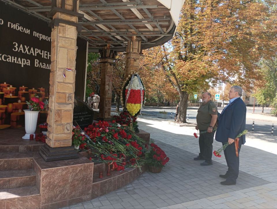 ���� �����������: ������� ������ � ���� ����������, ��������� ��������� ������ ��� �� ������ ������ ����� ������������ ����������� ��������� ����� � ����� ������ ������ ���� � ������� ����� �������� �������� ����������...