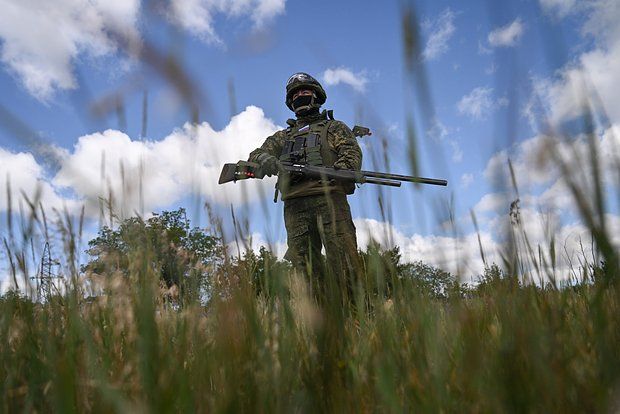 Полковник Ходаренок: ДНР может полностью перейти под контроль РФ к концу осени