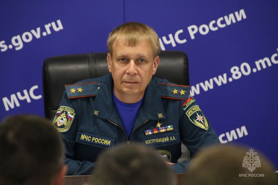 Ушел на повышение: Путин назначил Кострубицкого замглавой МЧС России