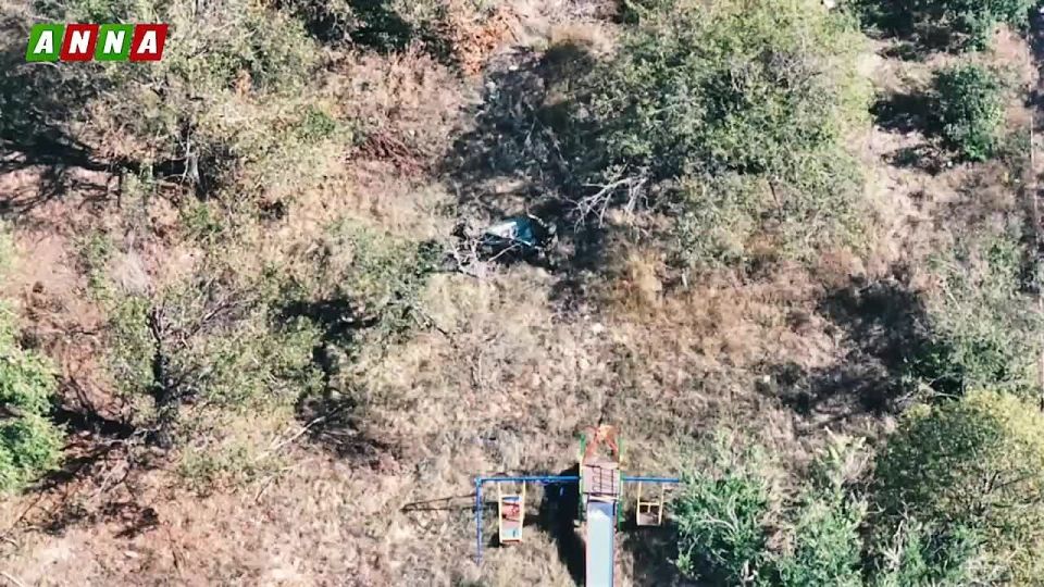 Наш флаг в Полтавке (Константиновское направление) Донецкой Народной Республики