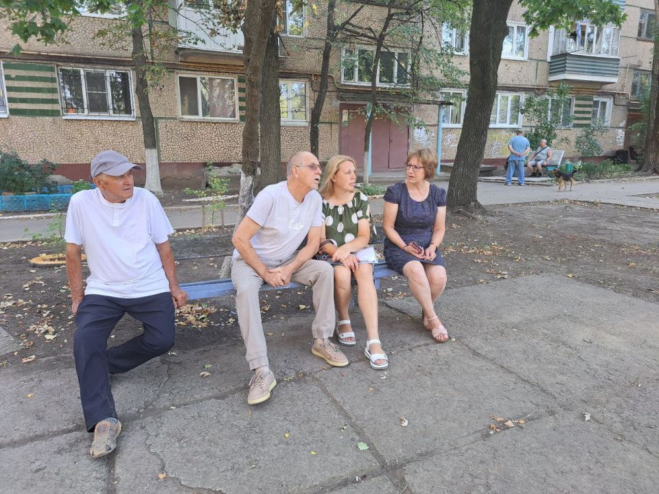 Во исполнение поручения Главы Донецкой Народной Республики Дениса Владимировича Пушилина о ведении постоянного диалога с жителями республики, 02 сентября 2025 года, начальник Светлодарского территориального отдела...