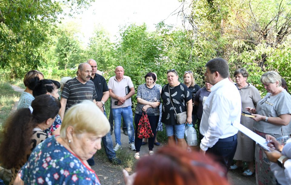 Владислав Ключаров: Сегодня пообщался с жителями улицы Титова в Червоногвардейском районе