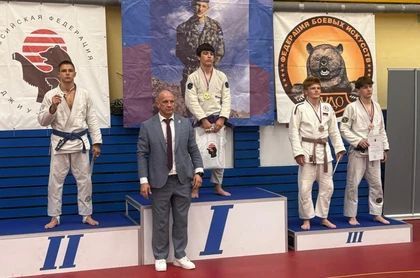 Восемь поединков за день: Спортсмен из ДНР триумфально выступил на Всероссийском турнире по бразильскому джиу-джитсу