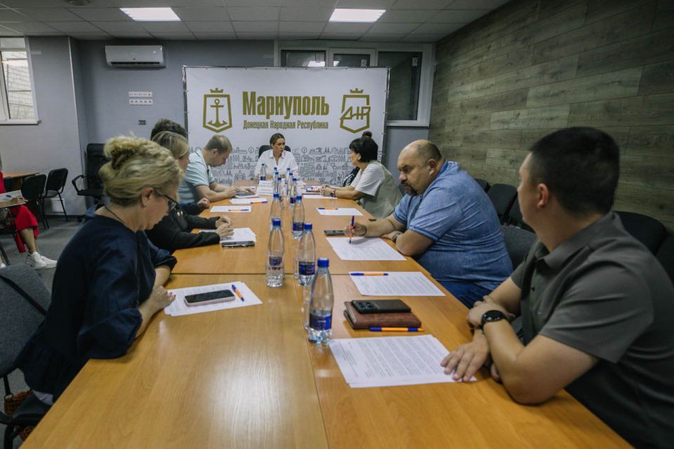 Антон Кольцов: На встрече с медиками обсудили текущую ситуацию в сфере здравоохранения