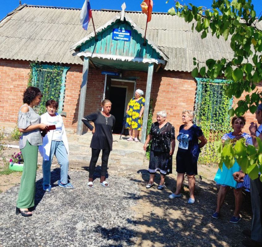 В с. Григорьевка состоялась встреча заместителя главы администрации Амвросиевского муниципального округа Елены Крюковой с населением