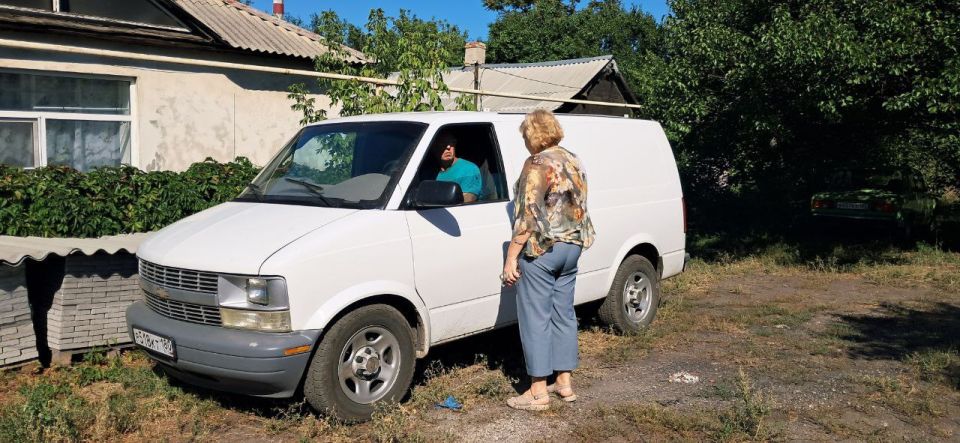 3 сентября заместитель руководителя Управы Центрально-Городского внутригородского района Лариса Онищенко провела встречи с населением по адресам: г. Макеевка, ул. Артема, д. 102. и ул. Кольцова, 51