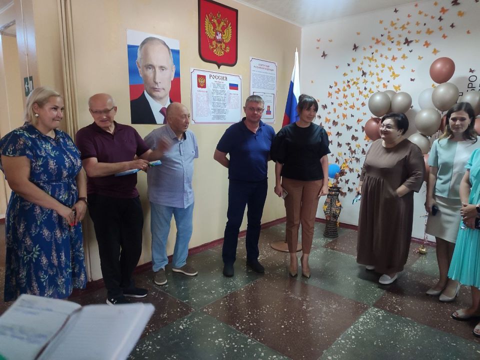 Василий Ткачук: Сегодня, 3 сентября, по поручению Главы ДНР Дениса Пушилина, на подведомственной территории Калининского внутригородского района состоялась встреча с жителями района