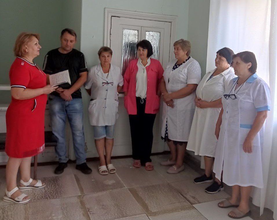 Начальник Благодатновского территориального отдела Инна Науменко встретилась с жителями с. Благодатное