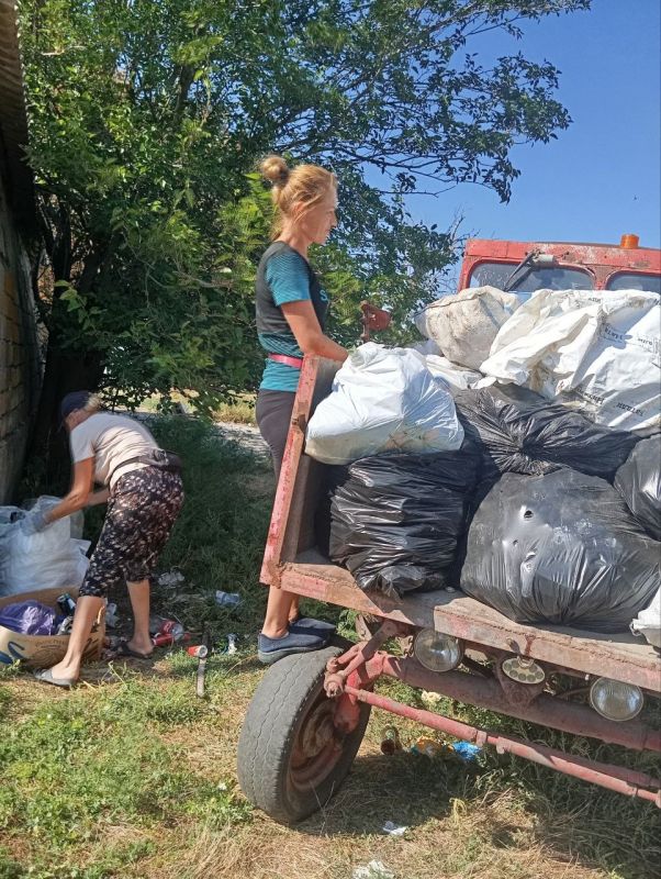 ������� ����������: �������, 4 ��������, � ������ ���������� ������� ������ ������ "��������� �����", � ����� ������������ ������������� ����� ������� ������� ������ ���������� ������� �������������� ������ ������� �������...