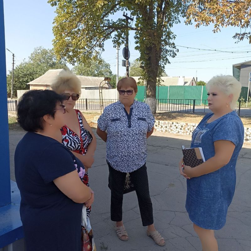 В пгт Новоамвросиевское Прошла встреча с населением
