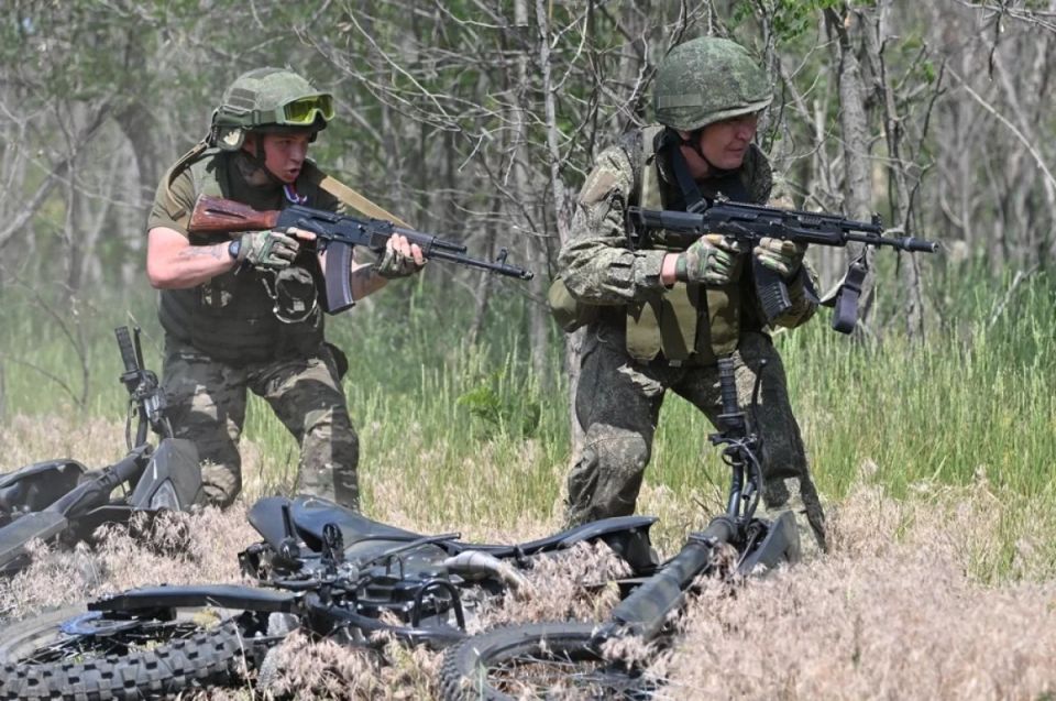 ������ ��� �� 5 ��������. ������ ������������ ������� ����� ����� ����������� ����� ������� ����� ��������������, � ����� �������� �� ���������� ���������, ������� ��������� ������ ������, � ������ ������ ��������� �����...