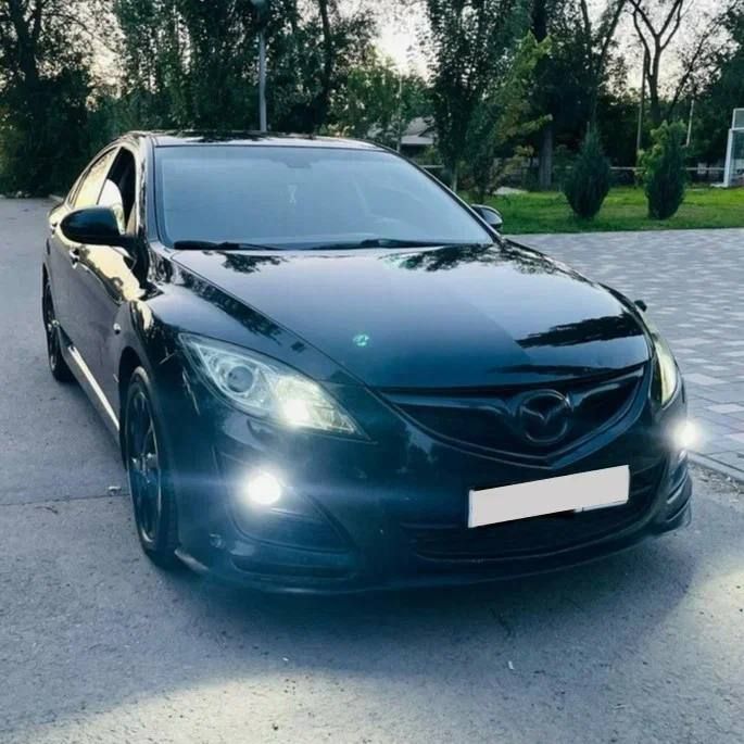 880 �.p. Mazda 6, 2010 �.�