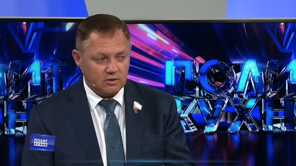 Разумеется, я следил и продолжаю наблюдать за ситуацией с нападками на депутата Народного Совета ДНР Валерия Скороходова