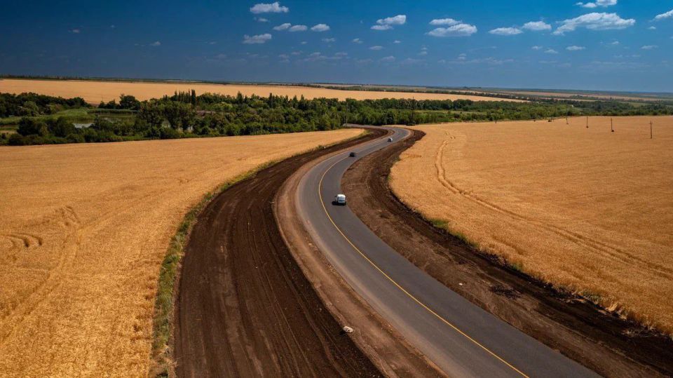 Сергей Ермаков: Дороги Донбасса обретают новую жизнь: масштабные работы на трассе Донецк — Новоазовск — Седово