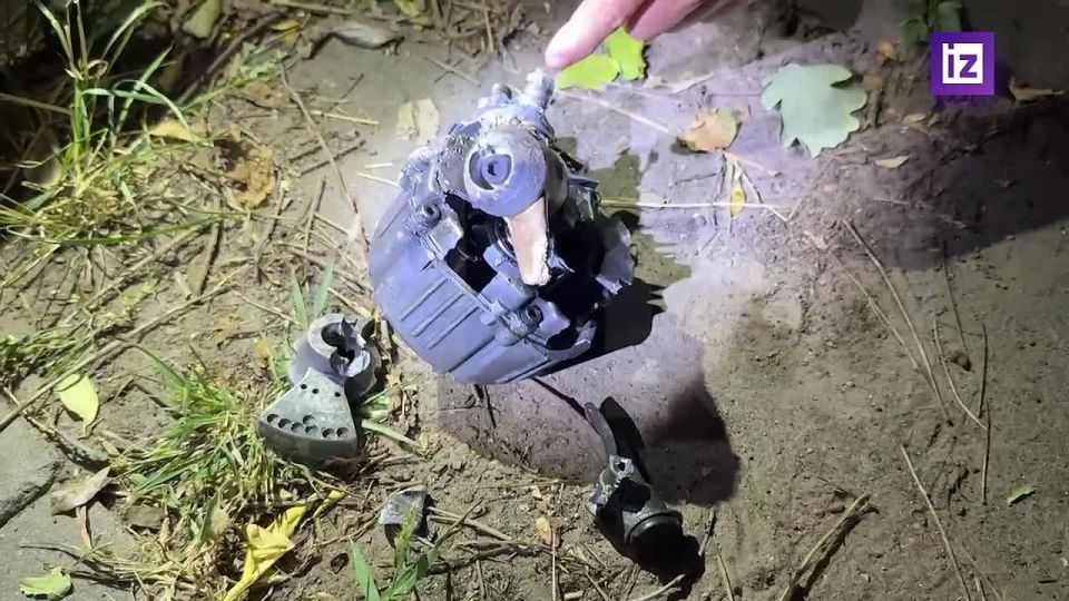 "Целенаправленно били по гражданским": пять человек, в том числе ребенок, пострадали в результате атаки БПЛА ВСУ по парку "Гулливер" в Донецке, сообщил корреспондент "Известий" Евгений Быковский