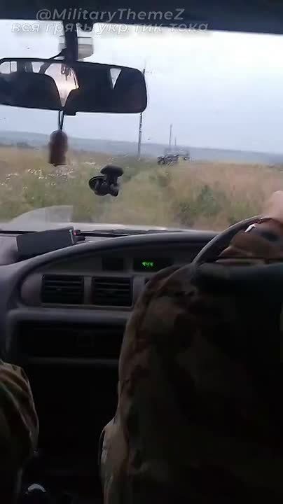 ������������ �������� FPV-������ �������� Humvee � �������� ��� �� ����-�������� �����������