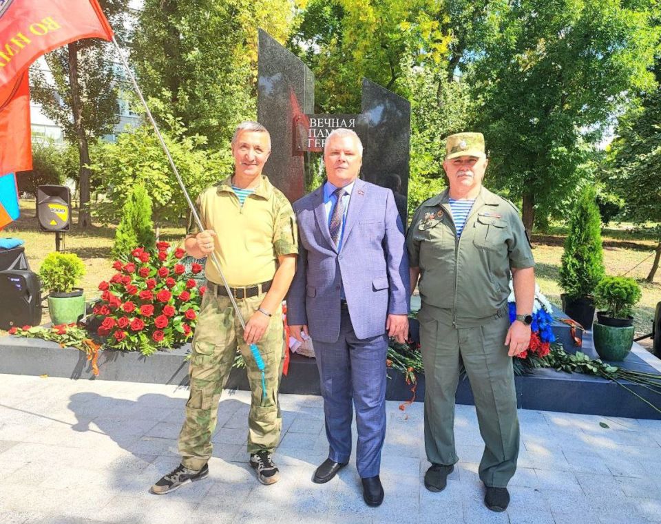 ������� ������: �� ������.. ������� ������� � �������� ���������, ������������ ������ ������ ��������� � ������������������ ������� ���������� ������������ �������� ������������� � ����������� (������� - ����) � �. ��������