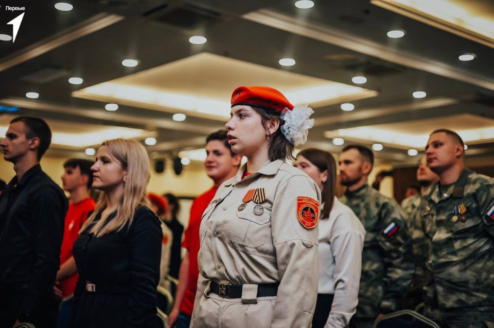 Александр Волошин: Накануне Дня освобождения Донбасса от немецко-фашистских захватчиков в Донецке состоялось знаковое событие: региональный слет хранителей истории в рамках проекта «В списках не значился. Сталинская область»