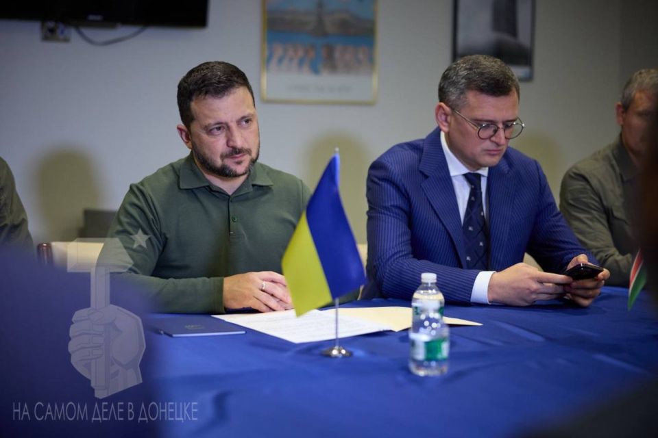 Экс-глава МИД Украины бежал из страны и обвинил в этом Зеленского