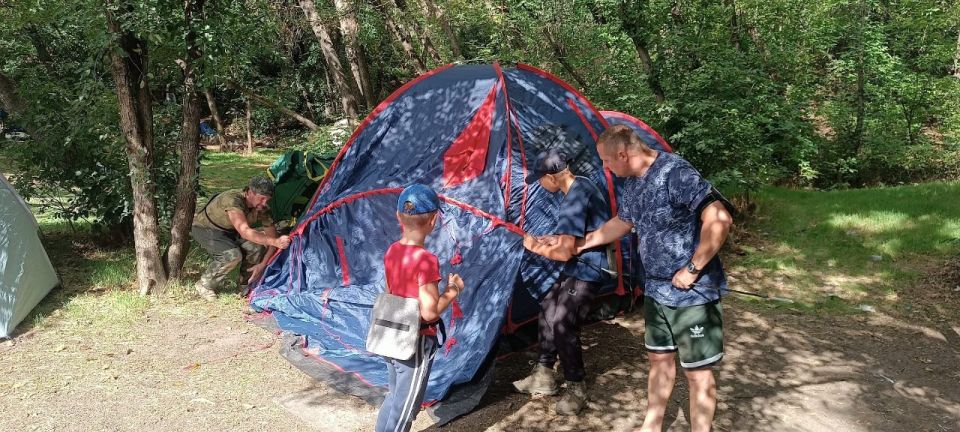Юные туристы Ждановки отправились в поход