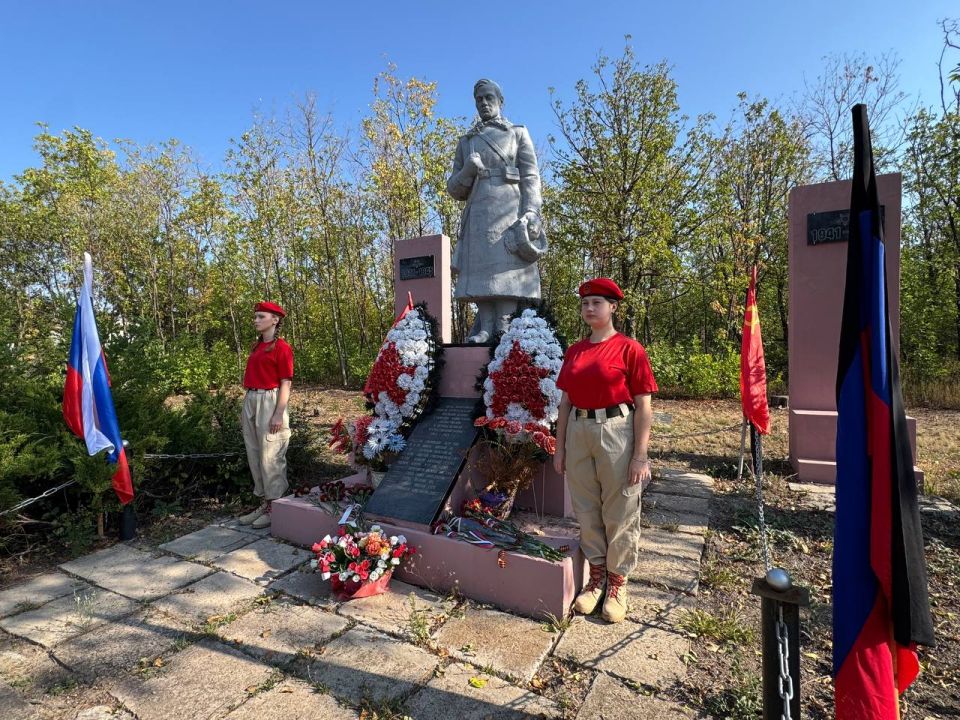 В Ольховке почтили память героев, освободивших Донбасс