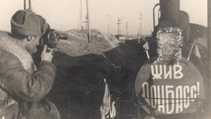 Александр Волошин: Дорогие друзья! Эта неделя начинается с особой даты для Донецкой Народной Республики и всей страны