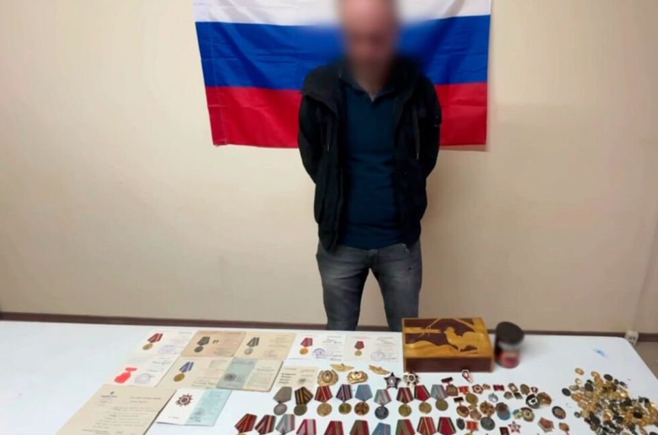 В Херсонской области вернули внучке ветерана ВОВ украденные ордена