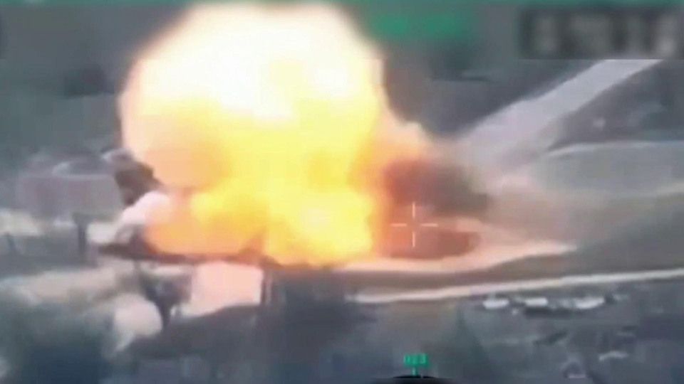 Российские военные уничтожили машину украинских боевиков с крупной партией боеприпасов