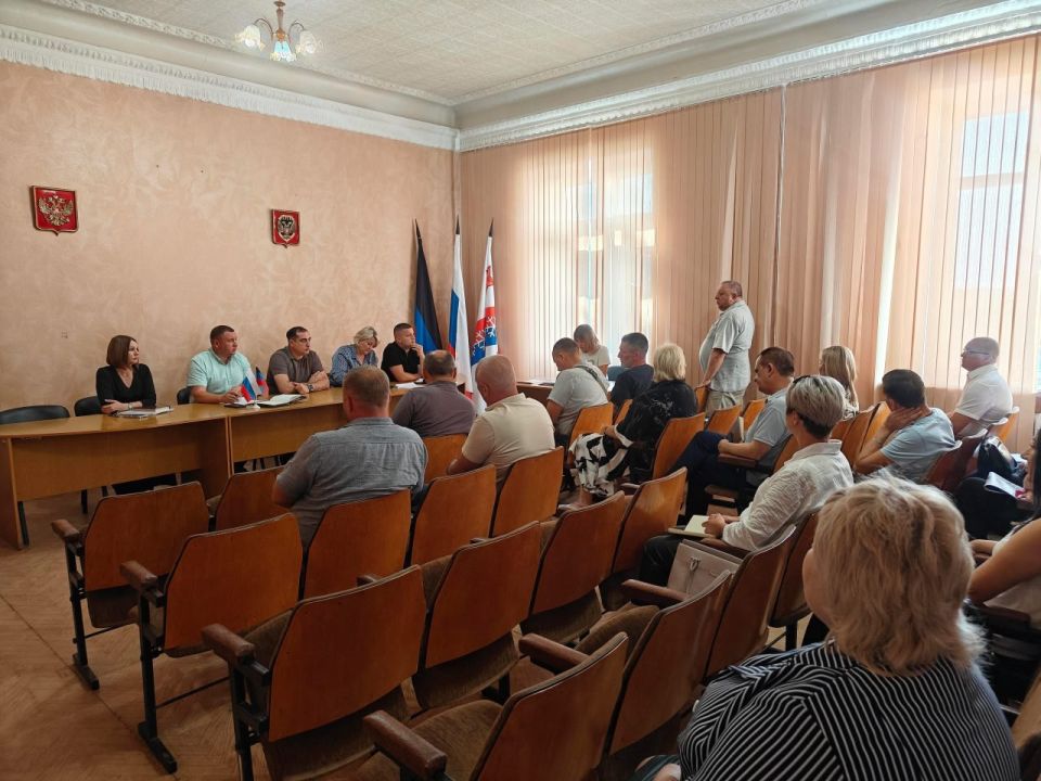 Сергей Ермаков: 9 сентября провел расширенное аппаратное совещание с руководителями предприятий, организаций, учреждений и начальниками территориальных отделов