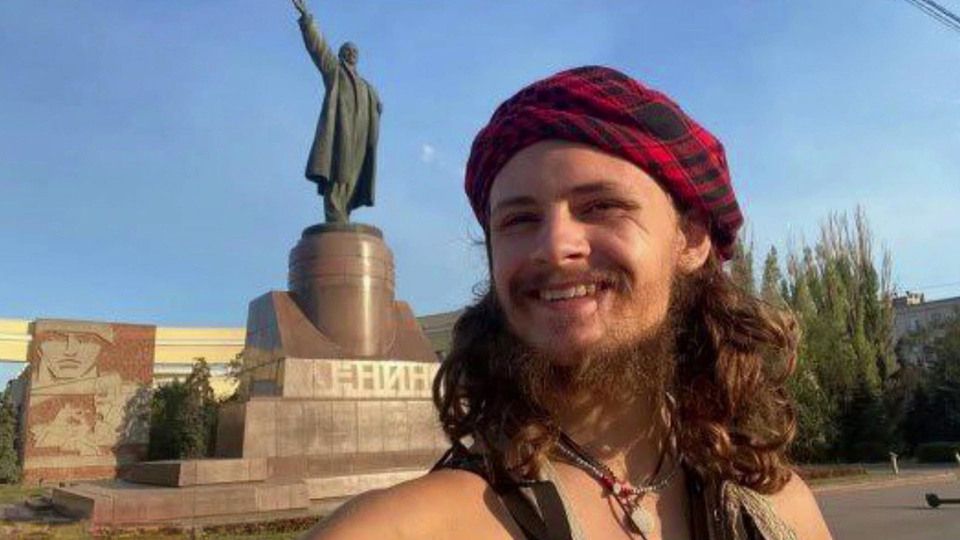 Имена двух героев — русского и американца — теперь носит одна из донецких школ