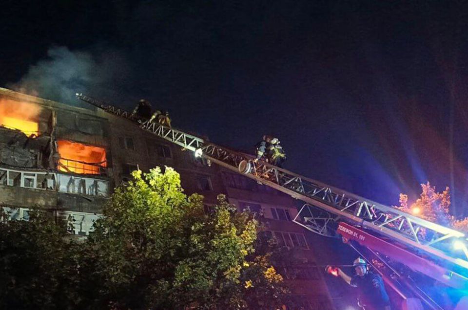 Четыре квартиры полностью уничтожены ударом БПЛА в Макеевке