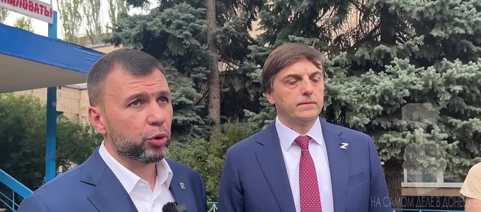 Именем погибших на СВО американца Майкла Глосса и ефрейтора Ивана Коковина назвали специализированную школу №115 в Донецке