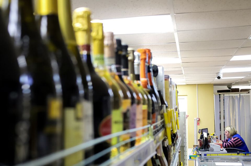 Сухой день. В ДНР на сутки ограничат продажу алкоголя