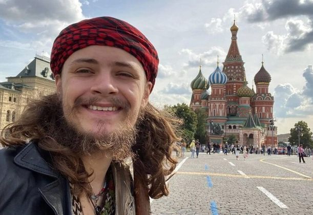 Марина Ахмедова: В Донецке школе присвоили имена боевых товарищей – ефрейтора Ивана Коковина и рядового Майкла Глосса