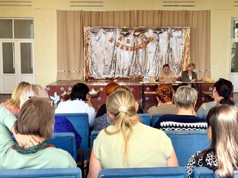 ������ � ������: ������ ������� � ��������� ������������ � ��� ����� � �����