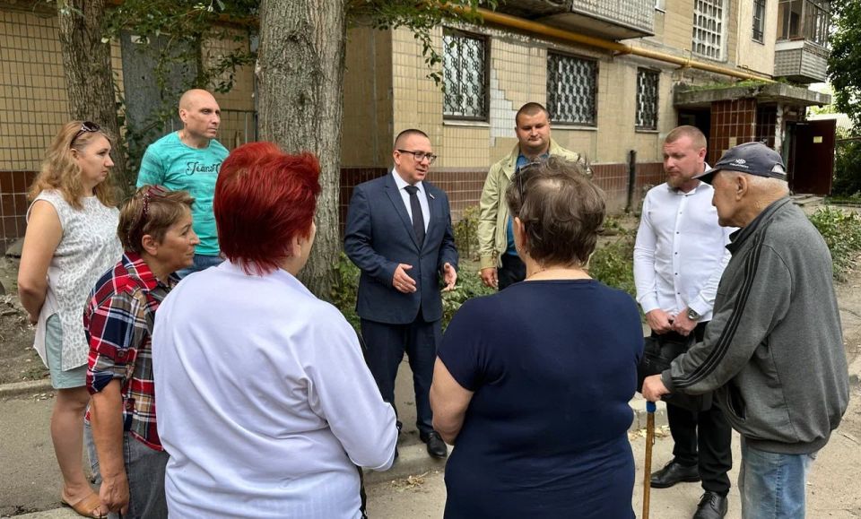 ������ ������: ���������� ���� ����� ����� �� ����: �������� ���� � ��� �������� �� ������� � ���-��� ����� ��� �� ������������ � ��������� ������� �������