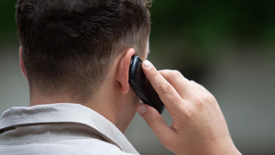 Жительница Амвросиевки лишилась 135 тысяч рублей, поверив мошеннику, представившемуся покупателем мотоцикла