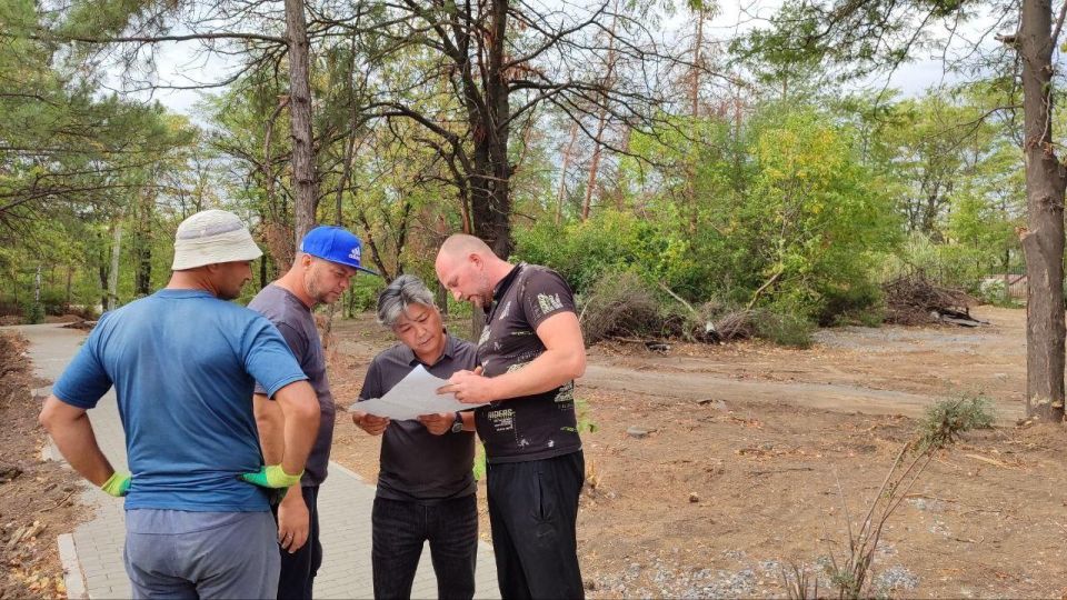 Якутия благоустраивает парк им. Чехова в Докучаевске