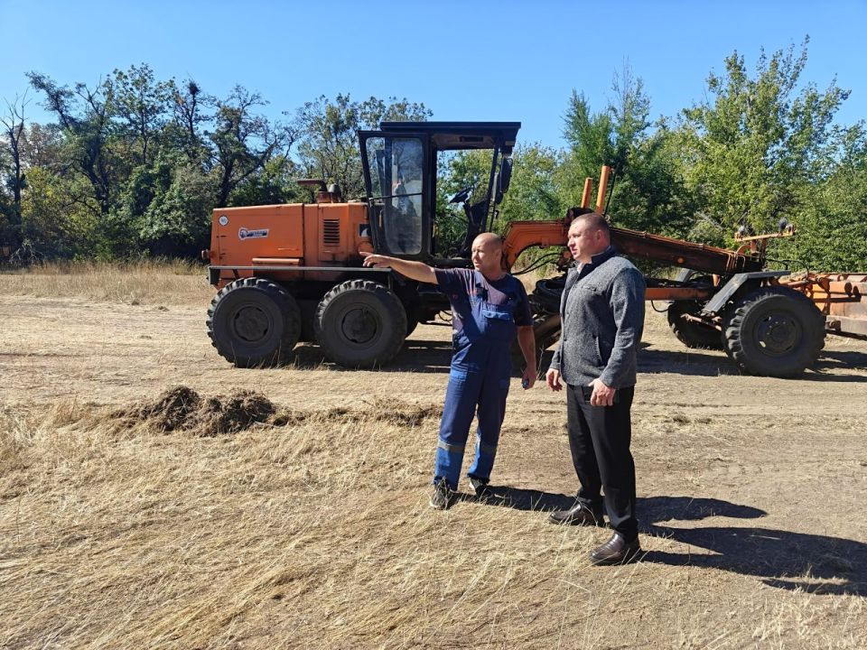 Сергей Ермаков: 11 сентября проверил ход подготовительных работ на площадке будущего физкультурно-оздоровительного комплекса