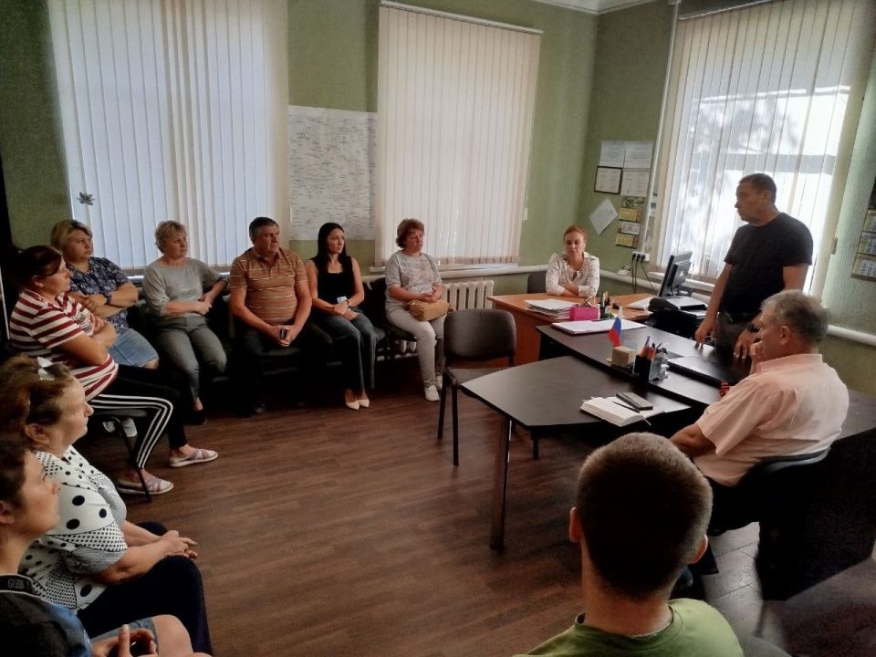 Константин Зинченко: Провел встречу с жителями с. Николаевка