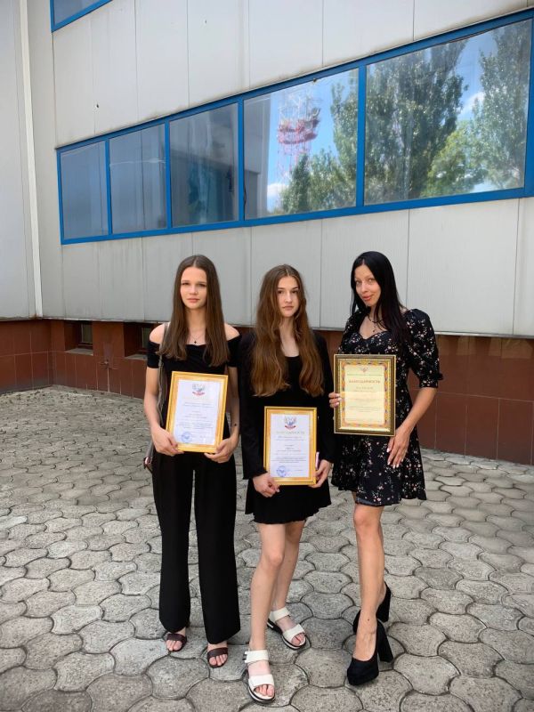 Сегодня свой день рождения отмечает старший тренер женской сборной ДНР по боксу Русанова София Александровна!