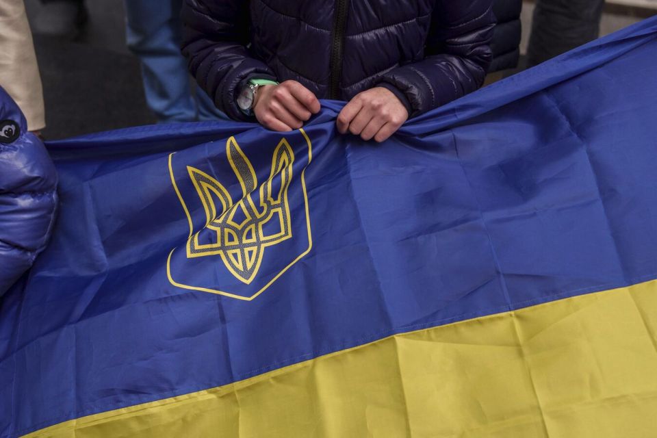 � ���� "����������" ������ ����������� �������